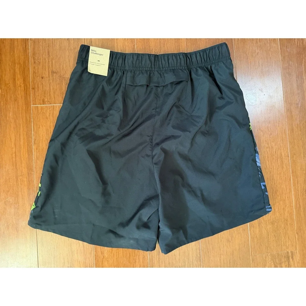 New Nike Challenger Dri-FIT Men's Running Shorts Black Size medium Training Gym